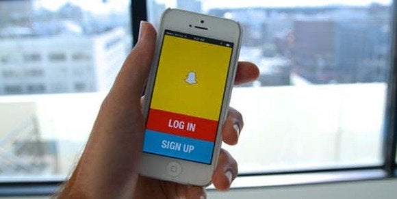 Snapchat says sorry for the hack, with a tweak to its app | PCWorld