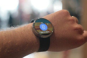 moto 360 wrist
